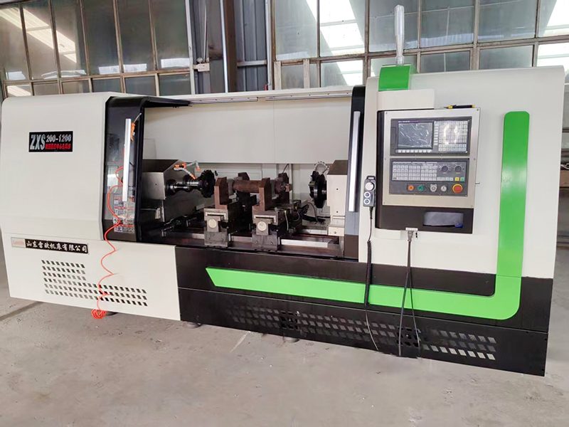 Slant-bed CNC lathe